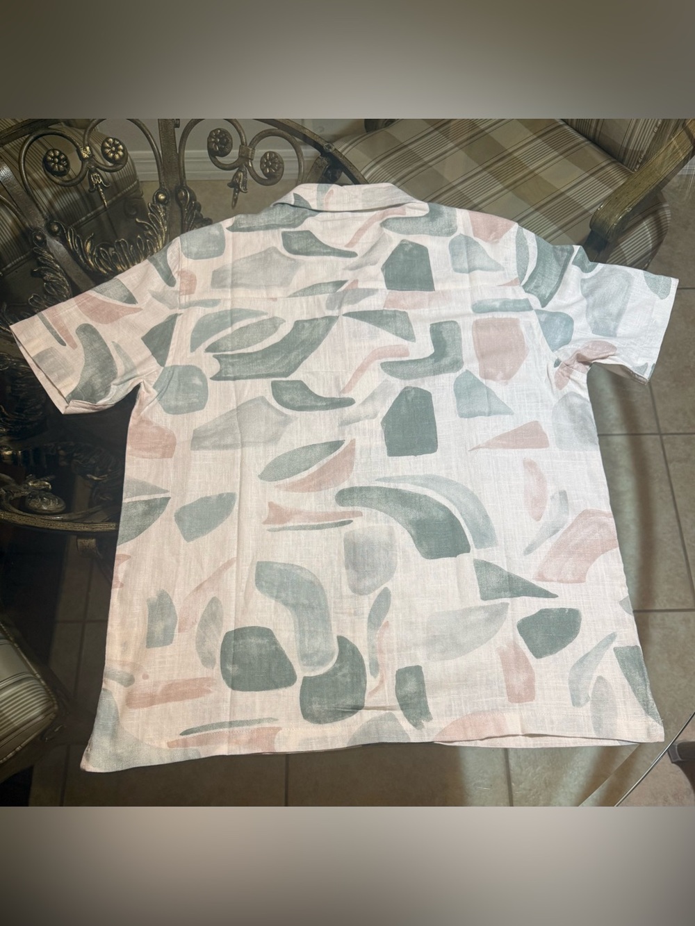 Folk Linen-Blend Shirt with Sage Green & Blush Print - Men’s Large - Picture 2 of 8